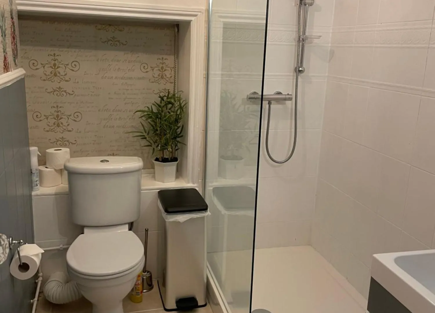 The Therapy Rooms Holmfirth Holiday Let 0*,  Royaume-Uni